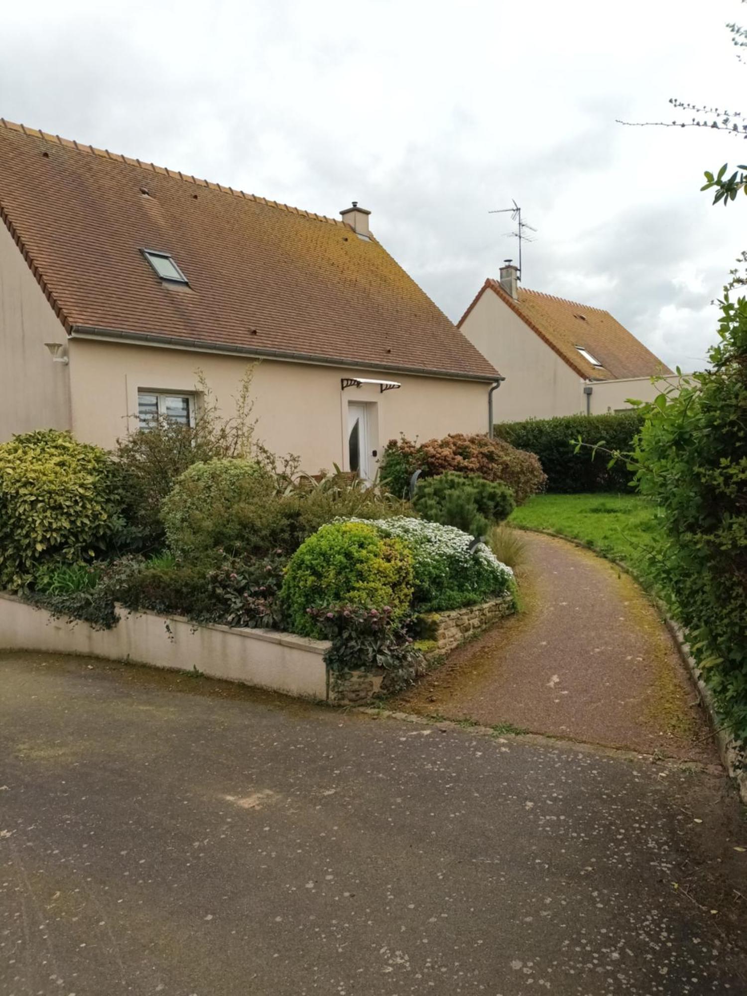 Appartement Tout Confort Le Fresne-Camilly Exterior photo